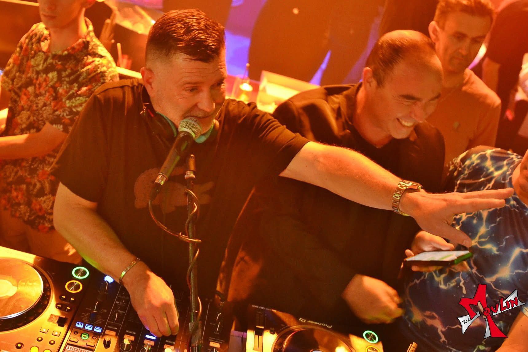 Ambiance club Remember Number One - Acte I